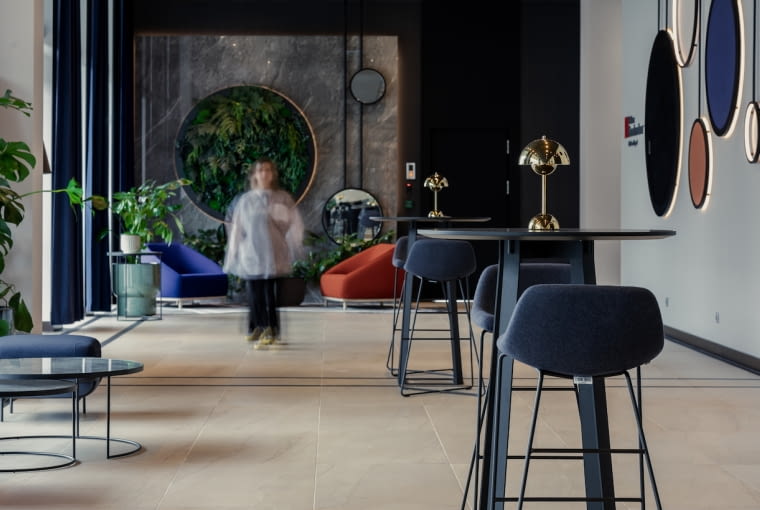 Metamorfoza hotelu Hilton Garden Inn Kraków Airport. Proj. AKA Studio Metamorfoza hotelu Hilton Garden Inn Kraków Airport. Proj. AKA Studio