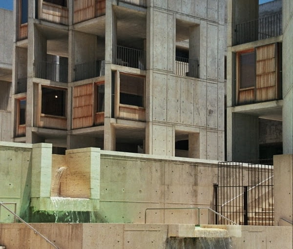 Instytut Salka w Kalifornii. Proj. Louis Kahn