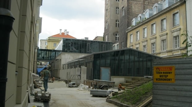 Nowy budynek Instytutu Historycznego. Nowy budynek Instytutu Historycznego.