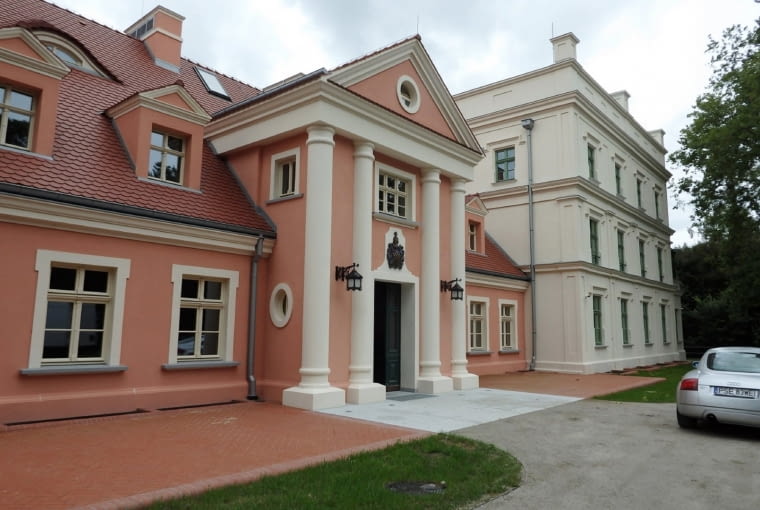 Dwór we Włościejewkach Dwór we Włościejewkach