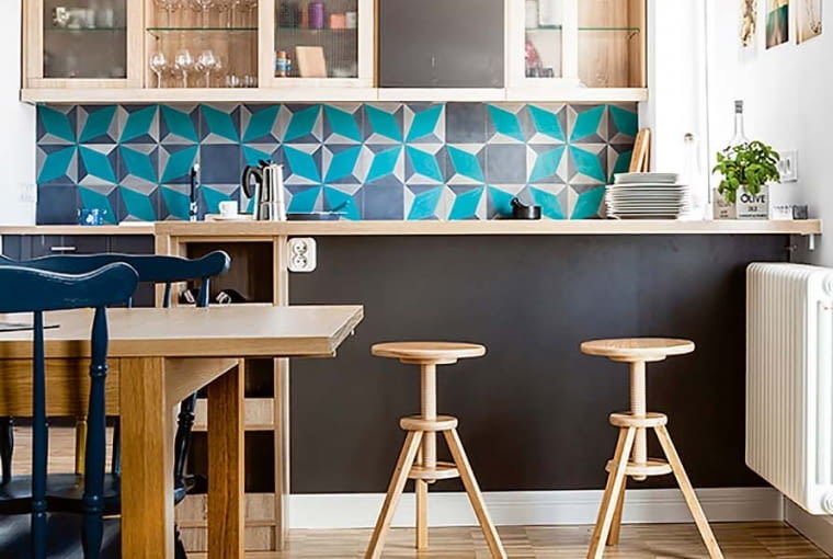 KOMPAS, cement, 20 x 20 cm, gr. 1,8 cm, 424,35 zł/m kw., Purpura