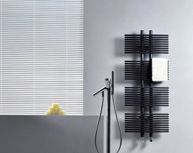 Taboe Sani JAGA <Br>moc: 459-1206 W wys. 121-182/szer. 50 cm Cena: od 2600 zł