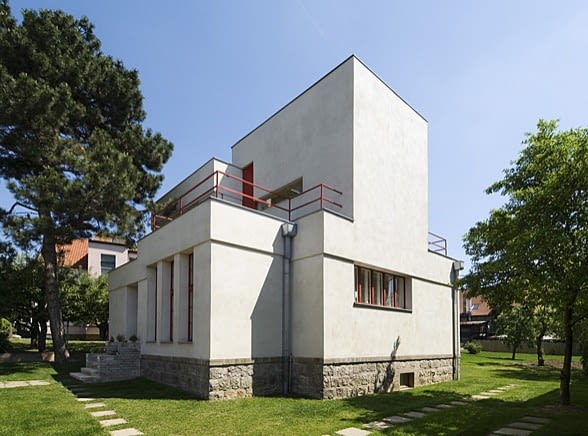 Modernistyczna willa po renowacji, proj HSH Modernistyczna willa po renowacji, proj HSH
