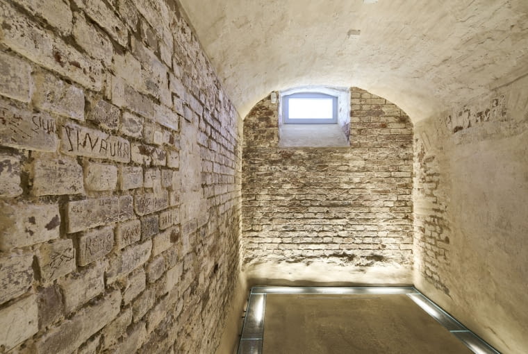 Dom Pamięci Obławy Augustowskiej. Proj. Tremend