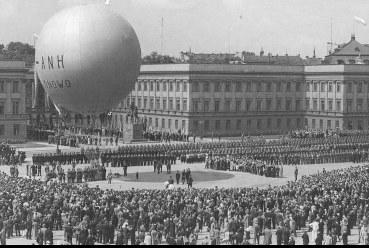 Pałac Saski w 1936 roku. Pałac Saski w 1936 roku.