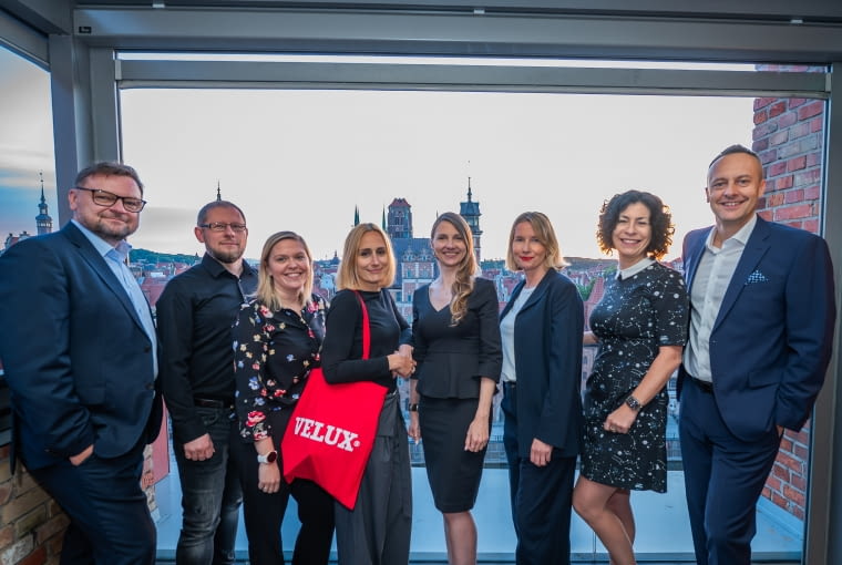Mistrzowie dla Mistrzów Gdańsk Zespół VELUX Polska podczas spotkania Mistrzowie dla Mistrzów