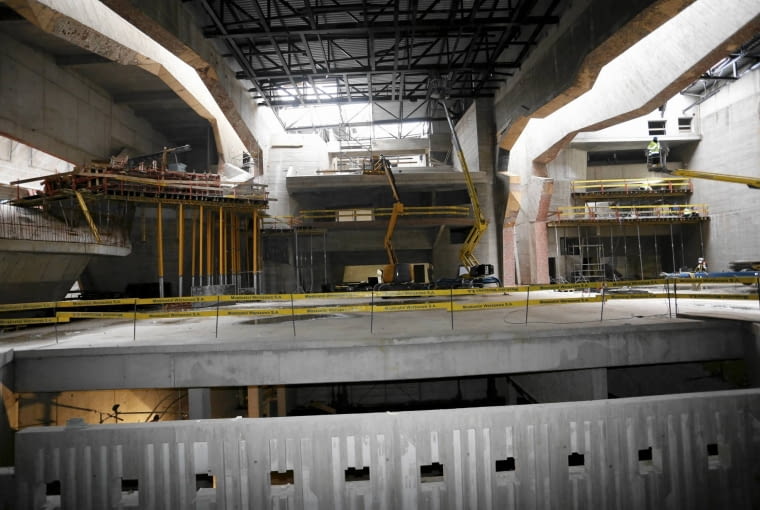 12.01.2015 Torun . Budowa Centrum Kulturalno - Kongresowego na Jordankach . Fot. Mikolaj Kuras / Agencja Gazeta DLOTO strony lokalne GW - Toruń SLOWA KLUCZOWE: jordanki sala sala koncertowa ZDJĘCIE DO WKŁADKI: DLOTO strony lokalne GW - Toruń