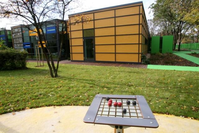 27.10.2006 , WARSZAWA , UL. KORZONA 2 , OTWARCIE PRZEDSZKOLA IM. KROLA MACIUSIA I , PRZEDSZKOLE