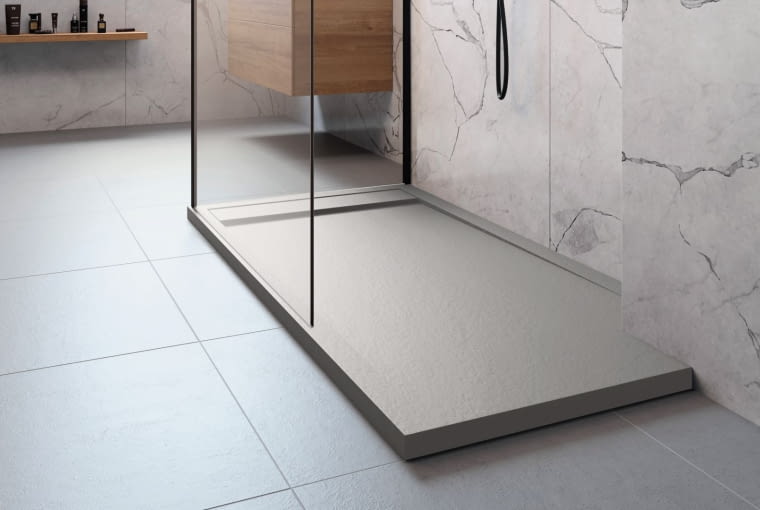 Prostokątny brodzik z konglomeratu marmurowego (z dolomitu)  można przyciąć do niestandardowych rozmiarów, brodzik Teos F