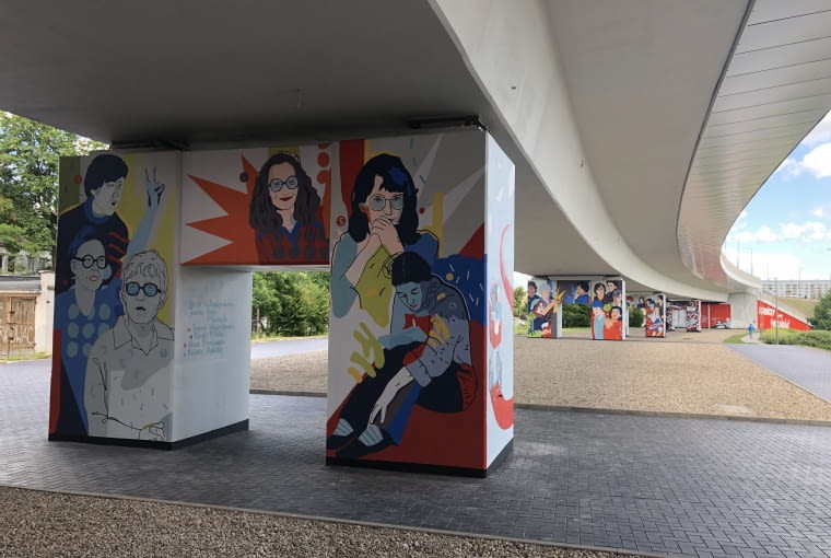 'Kobiety Wolności' - mural na przystanku PKM Gdańsk Strzyża