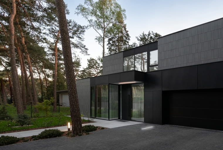 Dom na Orzechowej w Józefowie. Proj. PAWEL LIS ARCHITEKCI Dom na Orzechowej w Józefowie. Proj. PAWEL LIS ARCHITEKCI