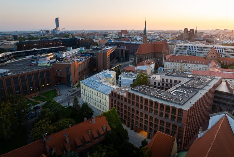 Bernardyńska 4 we Wrocławiu