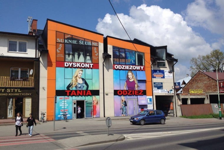 Proponujemy obkleić jeszcze chodnik... Dębica