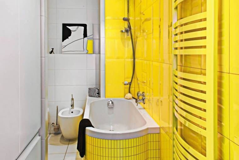 UWAGA ! PONOWNA PUBLIKACJA WYLACZNIE ZA ZGODA WLASCICIELI GDYNIA , MIESZKANIE , WNETRZA , LAZIENKA W KOLORACH BIALYM I ZOLTYM WLASCICIELE : ZUZANNA LESINKA I ERYK PISTULSKI PROJEKT WNETRZA : ZUZANNA LESINSKA I ERYK PISKULSKI / LESINSKA CONCEPT STYLIZACJA I FOT. MONIKA FILIPIUK - OBALEK PUBLIKACJA CZTERY KATY NR 9 (276) - 9 2014 SLOWA KLUCZOWE: WNETRZE LAZIENKA ZDJĘCIE DO WKŁADKI: PUBLIKACJA CZTERY KATY NR 9 (276) - CZASOPISMA