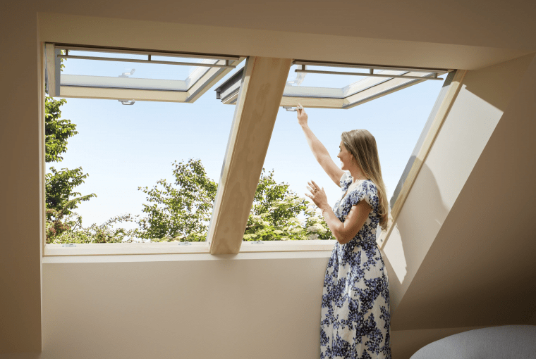 Nowe okno klapowo-obrotowe VELUX GNL