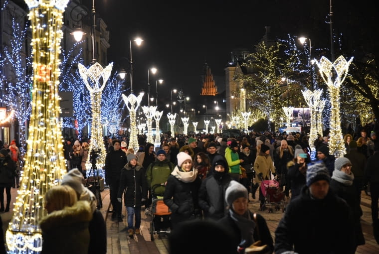 09.12.2017 Warszawa , Trakt Krolewski . Iluminacja swiateczna , swiatelka . Fot. Franciszek Mazur / Agencja Gazeta