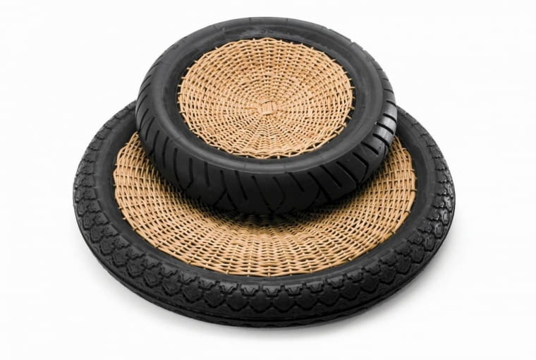 [#Beginning of Shooting Data Section] Nikon D2X 2007/05/30 09:00:31.1 RAW (12-bit) Image Size: Large (4288 x 2848) Lens: 50mm F/1.4 D Focal Length: 50mm Exposure Mode: Manual Metering Mode: Multi-Pattern 1/2.5 sec - F/16 Exposure Comp.: 0 EV Sensitivity: ISO 100 Optimize Image: White Balance: Incandescent AF Mode: AF-S Flash Sync Mode: Not Attached Color Mode: Mode I (Adobe RGB) Tone Comp.: Normal Hue Adjustment: 0Â° Saturation: Normal Sharpening: Normal Image Comment: Long Exposure NR: Off High ISO NR: Off [#End of Shooting Data Section]