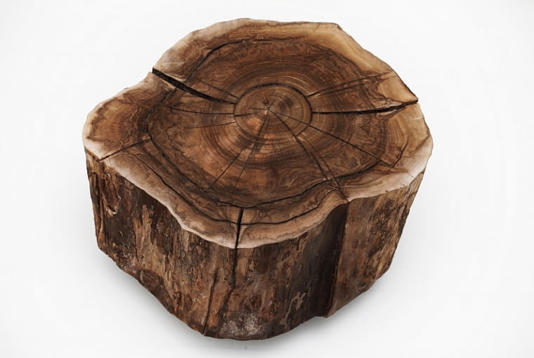 Stolik kawowy z drewna orzecha od Food&wood. Cena 2300 zł. Do kupienia na mybaze.com Stolik kawowy z drewna orzecha od Food&wood.