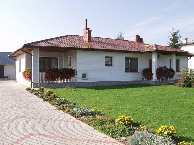 Dom z elewacją z sidingu siding