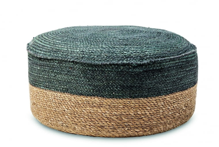 Bristle - Lekki, stabilny puf w pokrowcu plecionym z naturalnej juty. Idealny dodatek do wnętrza w stylu skandynawskim. Śr. 50 cm, 395 zł, Bloomingville/loftbar.pl
