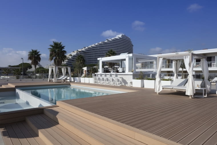 Jakie deski do wykończenia domowego basenu? Jakie deski do wykończenia domowego basenu?