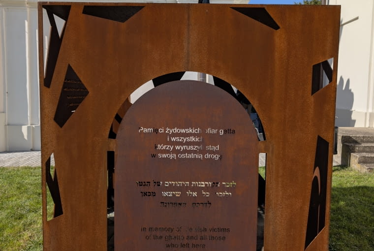 Kubik - upamiętnienie getta we Włodawie