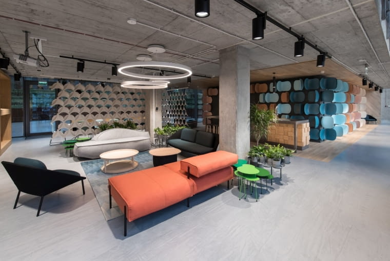 Showroom Flokk w Warszawie. Proj. mode:lina