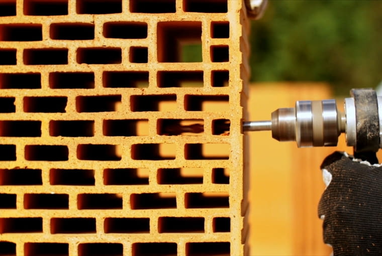 Wkręć wkręt w kołek Wkręć wkręt w kołek