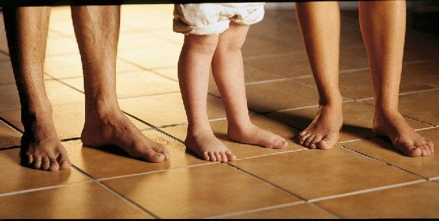Po ogrzewanej podłodze z przyjemnością można chodzić na bosaka Po ogrzewanej podłodze z przyjemnością można chodzić na bosaka