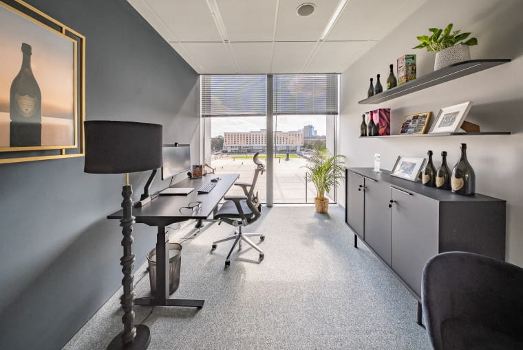 Nowa siedziba Moët Hennessy Polska. Proj. Colliers Define