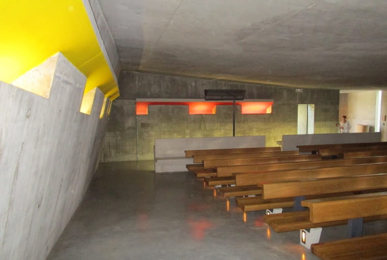 Firminy - Wnętrze Eglise Sainte Pierre Firminy - Wnętrze Eglise Sainte Pierre