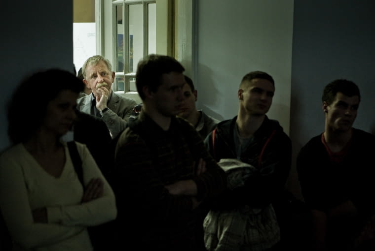 Wśród studentów można było zauważyć również profesorów Wydziału Architektury, którzy z uwagą przysłuchiwali się wykładowi młodego architekta z Katowic. Polska Bryła, Tomasz Konior, Konior Studio, architekt, wykład