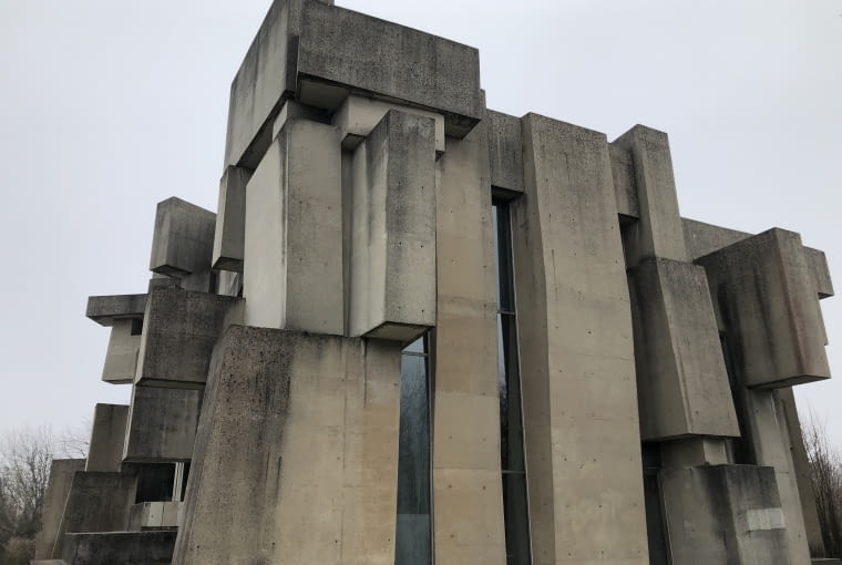 Worturbakirche w Wiedniu. Proj. Fritz Wortruba Worturbakirche w Wiedniu. Proj. Fritz Wortruba