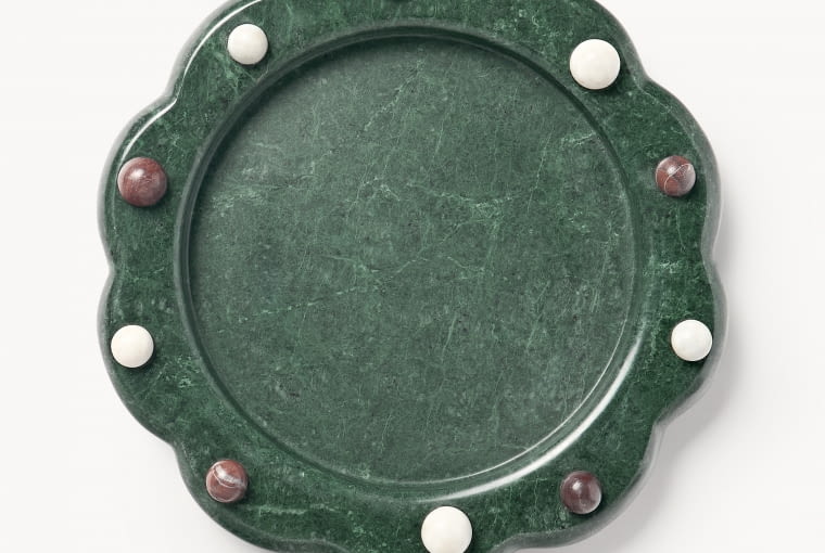 Taca dekoracyjna z marmuru Cutemas, 359,90 zł, Westwing Collection, Westwing.pl Taca dekoracyjna z marmuru Cutemas, 359,90 zł, Westwing Collection, Westwing.pl