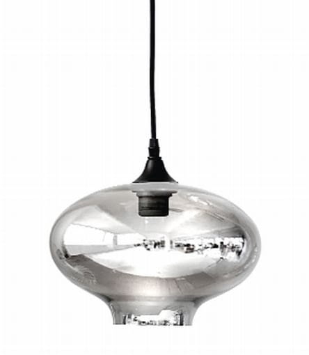 Lampa wisząca Smokey z lustrzanym kloszem, śr. 26 cm, 539 zł, House Doctor/agamartin.com Lampa wisząca Smokey z lustrzanym kloszem, śr. 26 cm, 539 zł, House Doctor/agamartin.com