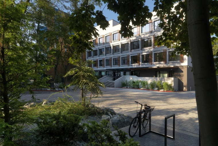 Budynek przy ul. Oleandry 2a w Krakowie po modernizacji Budynek przy ul. Oleandry 2a w Krakowie po modernizacji