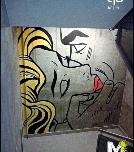 Klatka schodowa Woronicza Qbik; proj. Muralist mural, street art, mural we wnętrzach