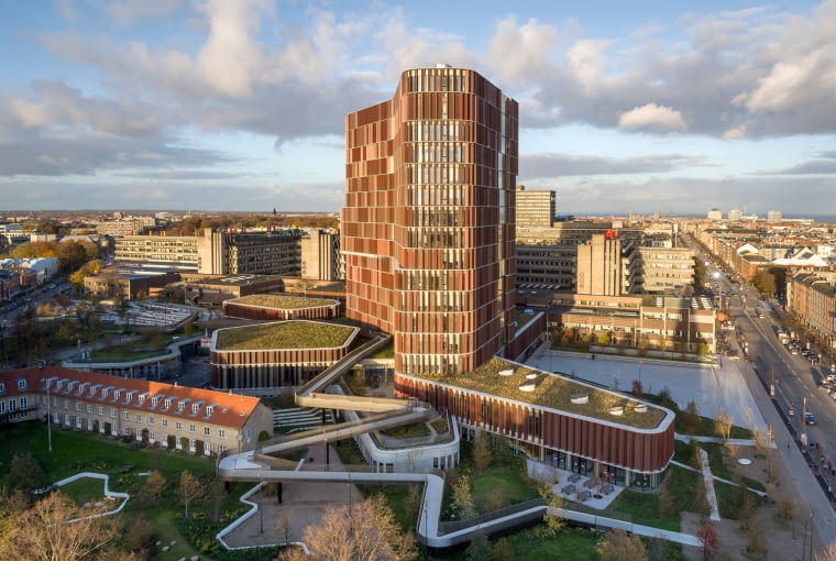 Mærsk Tower w Kopenhadze. Proj. C. F. Møller Architects