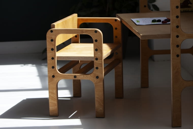 Plywood Project Krzesło rosnące dla dziecka Plywood Project Krzesło rosnące dla dziecka