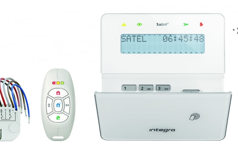 Instalacją inteligentnego domu można sterować zdalnie Instalacją inteligentnego domu można sterować zdalnie