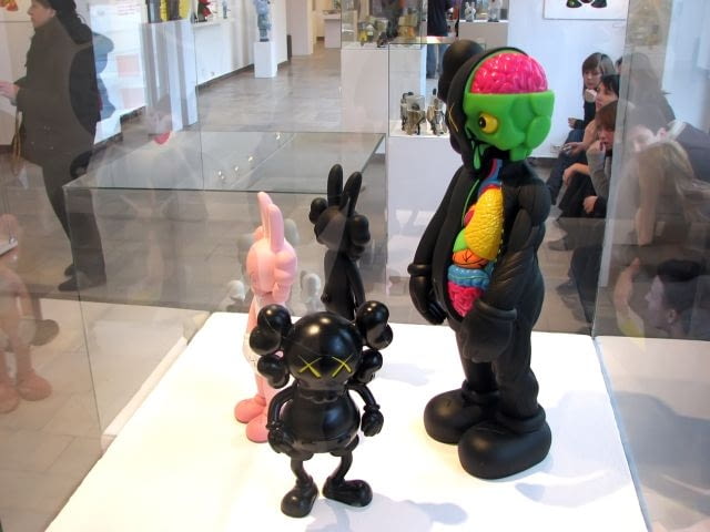 Kolekcja - KAWS design, designer toys