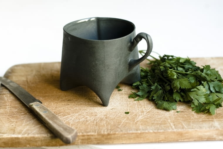 Trójnóg od Ende ceramics filiżanka, porcelana, kubek