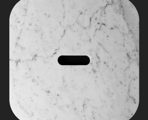 Element stołka z marmurowych płytek, proj. Paolo Ulian i Moreno Ratti