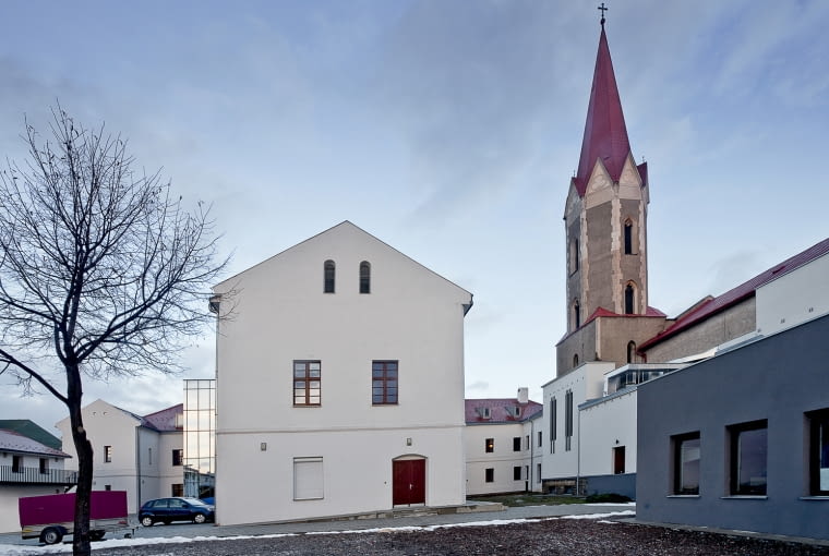 Rekonstrukcja klasztoru Dominikanów, Koszyce Rekonstrukcja klasztoru Dominikanów, Koszyce