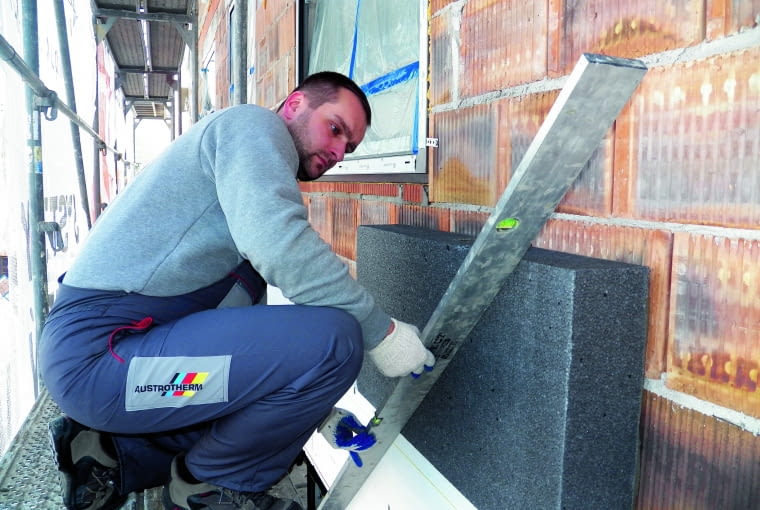 Z czego budować ściany domu