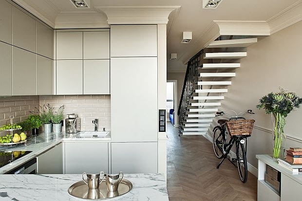 Kuchnia w apartamencie Manhattan projektu Woronicza Qbik. Zień Home, Maciej Zień