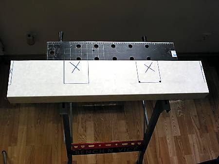 21.05.2003 WARSZAWA PARAPET PRZYGOTOWANIE OKNA FOT. WOJCIECH SURDZIEL / AGENCJA GAZETA PUBLIKACJA CZTERY KATY NR 7 (142) - 7.2003