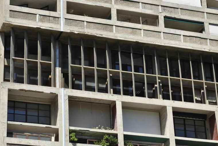 Jednostka Marsylska, proj. le Corbusier - detale fasady wschodniej