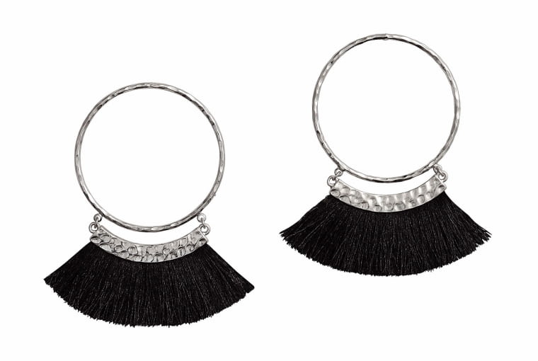 Kolczyki, ok. 40 zł, H&M