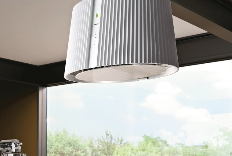 Sterowanie sensorowe,  3 zakresy prędkości; jonizujący  system oczyszczający powietrze,  Okap kuchenny Marilyn okap kuchenny